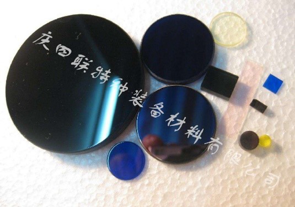 6-镀膜产品.jpg